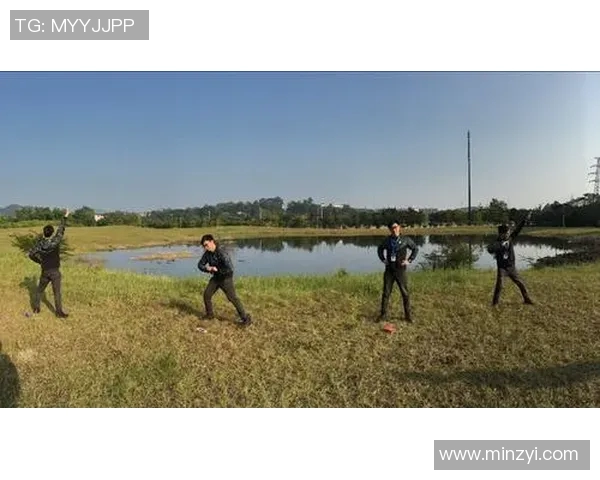 重庆足球队的耐力揭秘：从训练到比赛的全景探索与分析